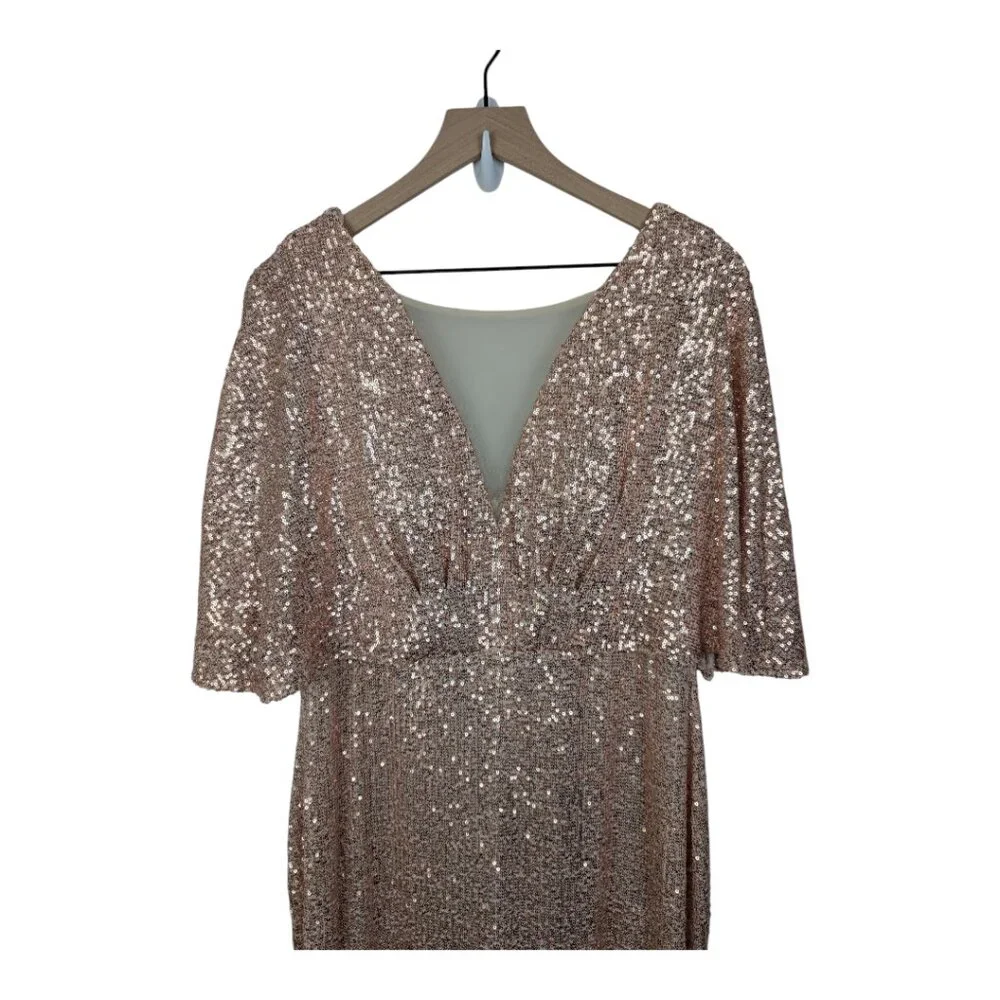 Chicwish | Cape Sleeve Mesh Insert Sequined Gown | Champagne | XXL - Picture 7 of 14